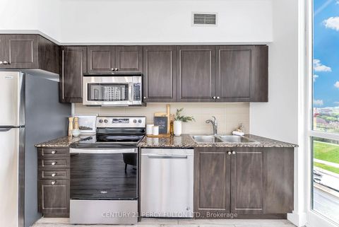 Photo 15 at 1663 - 209 Fort York Boulevard, Niagara, Toronto