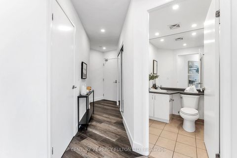 Photo 17 at 1663 - 209 Fort York Boulevard, Niagara, Toronto