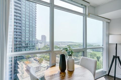 Photo 11 at 1407 - 219 Fort York Boulevard, Niagara, Toronto