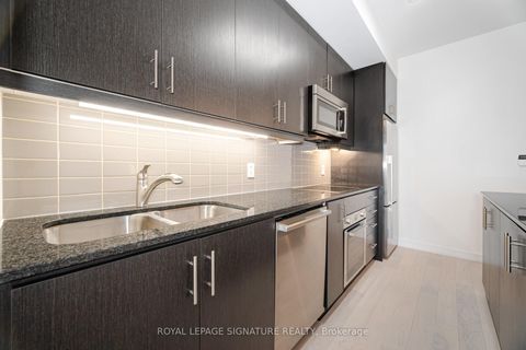 Photo 10 at 1501 - 1 The Esplanade Drive, Waterfront Communities C8, Toronto
