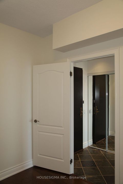 Photo 10 at 1208 - 2 Clairtrell Road, Willowdale East, Toronto