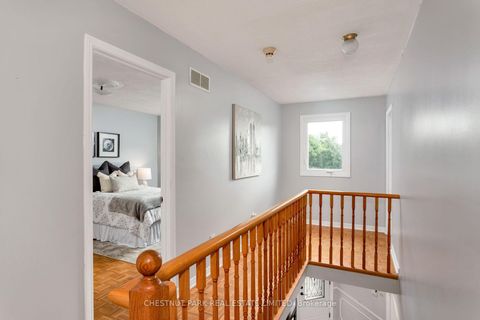 Photo 17 at 138 Largo Crescent, Maple, Vaughan