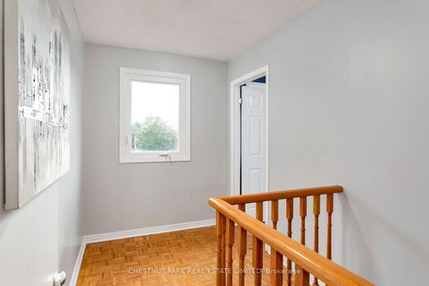 Photo 26 at 138 Largo Crescent, Maple, Vaughan