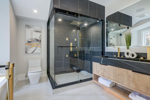 Photo 13 at 594 Broadway Avenue, Leaside, Toronto