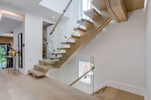 Photo 28 at 594 Broadway Avenue, Leaside, Toronto