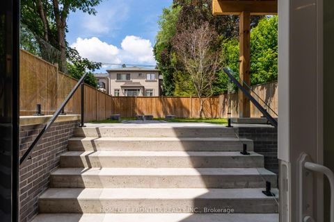 Photo 38 at 594 Broadway Avenue, Leaside, Toronto