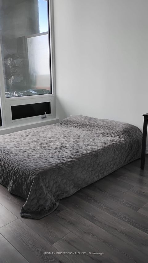 Photo 10 at 504 - 4208 Dundas Street W, Humber Valley, Toronto