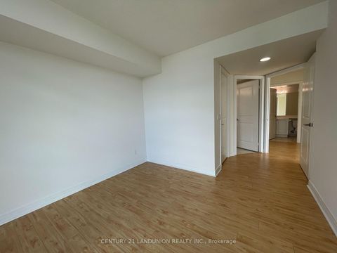 Photo 9 at 2115 - 35 Bales Avenue, Willowdale East, Toronto