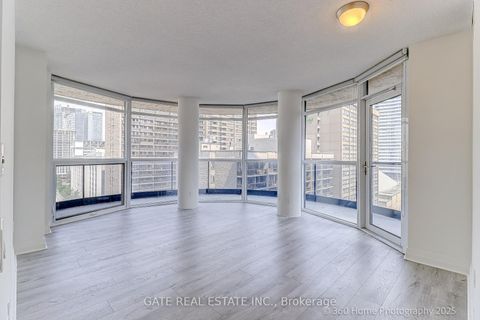 Photo 2 at 1705 - 21 Carlton Street, Yonge Corridor, Toronto Photo 2 at 1705 - 21 Carlton Street, Yonge Corridor, Toronto