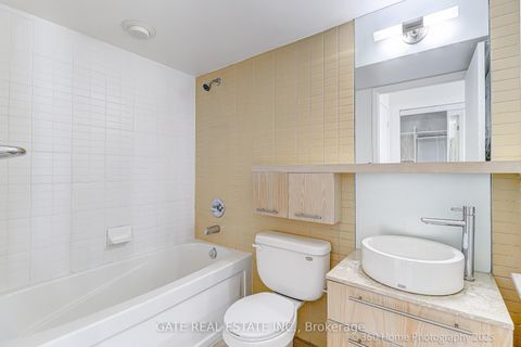 Photo 8 at 1705 - 21 Carlton Street, Yonge Corridor, Toronto Photo 8 at 1705 - 21 Carlton Street, Yonge Corridor, Toronto