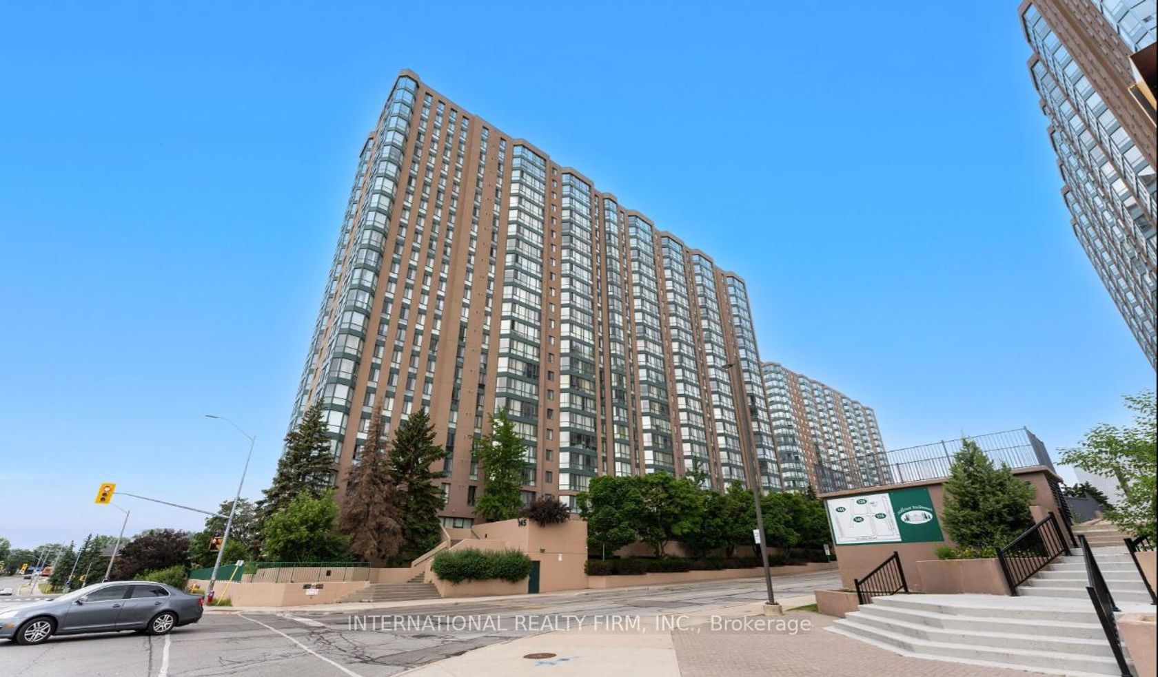 2310 - 145 Hillcrest Avenue E, Cooksville, Mississauga by Loree Meneguzzi Real Estate 2310 - 145 Hillcrest Avenue E, Cooksville, Mississauga