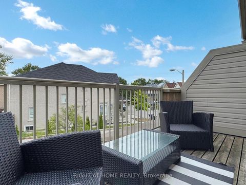 Photo 19 at 11 Smithy Court, Highland Creek, Toronto
