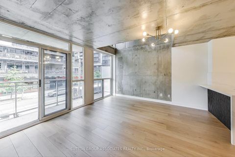 Photo 4 at 213 - 1029 King Street W, Niagara, Toronto