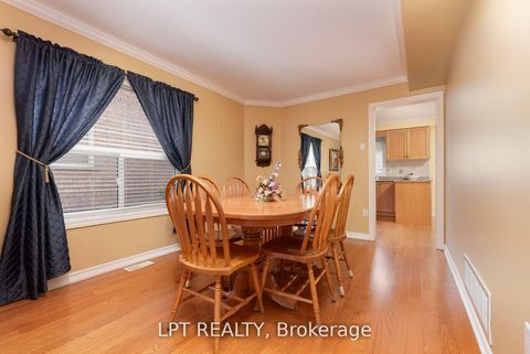 Photo 15 at 25 Dunnett Drive, Ardagh, Barrie