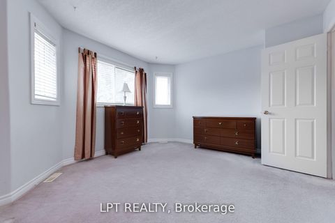 Photo 22 at 25 Dunnett Drive, Ardagh, Barrie