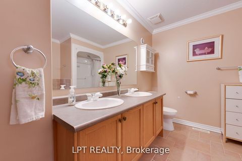 Photo 24 at 25 Dunnett Drive, Ardagh, Barrie