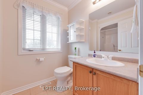 Photo 28 at 25 Dunnett Drive, Ardagh, Barrie