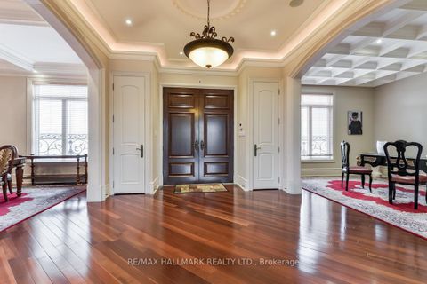 Photo 5 at 776 Woodland Acres Crescent, Rural Vaughan, Vaughan