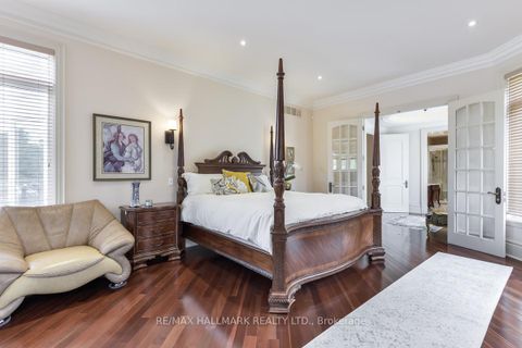 Photo 22 at 776 Woodland Acres Crescent, Rural Vaughan, Vaughan