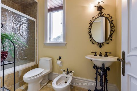 Photo 27 at 776 Woodland Acres Crescent, Rural Vaughan, Vaughan
