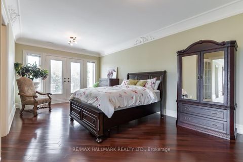Photo 30 at 776 Woodland Acres Crescent, Rural Vaughan, Vaughan