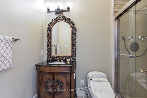 Photo 32 at 776 Woodland Acres Crescent, Rural Vaughan, Vaughan