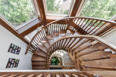 Photo 46 at 776 Woodland Acres Crescent, Rural Vaughan, Vaughan