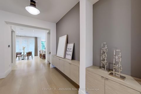 Photo 8 at 46 Elmsthorpe Avenue, Forest Hill South, Toronto