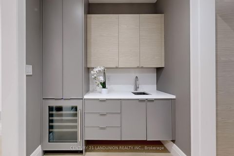 Photo 15 at 46 Elmsthorpe Avenue, Forest Hill South, Toronto