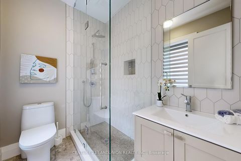 Photo 29 at 46 Elmsthorpe Avenue, Forest Hill South, Toronto