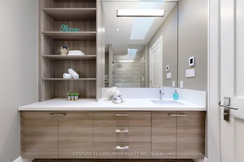 Photo 31 at 46 Elmsthorpe Avenue, Forest Hill South, Toronto