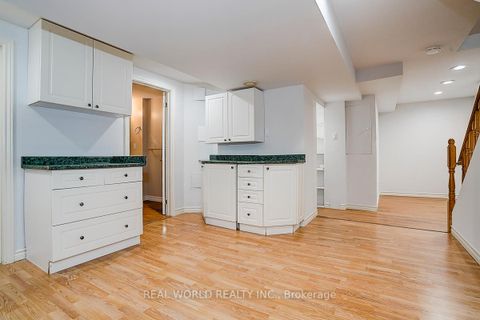 Photo 21 at 18 Kilbarry Court, South Richvale, Richmond Hill