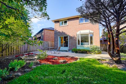 Photo 23 at 18 Kilbarry Court, South Richvale, Richmond Hill