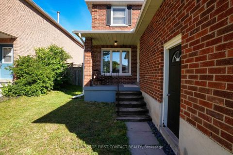 Photo 3 at 195 Billings Crescent, London, Newmarket Photo 3 at 195 Billings Crescent, London, Newmarket