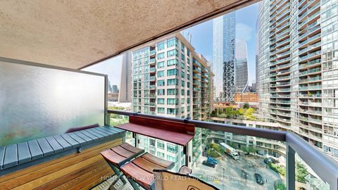 Photo 9 at 1222 - 25 Lower Simcoe Street, Waterfront Communities C1, Toronto