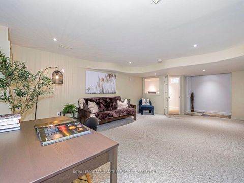 Photo 24 at 234 Sewell Drive, CP College Park, Oakville