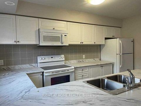 Photo 8 at 120 - 2441 Greenwich Drive, WM Westmount, Oakville