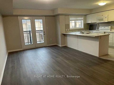 Photo 11 at 120 - 2441 Greenwich Drive, WM Westmount, Oakville