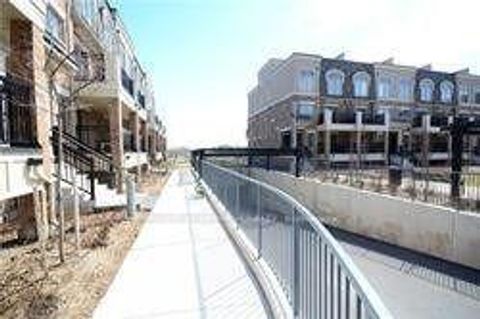 Photo 12 at 120 - 2441 Greenwich Drive, WM Westmount, Oakville