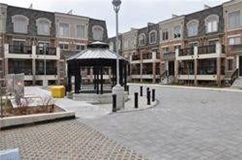 Photo 13 at 120 - 2441 Greenwich Drive, WM Westmount, Oakville