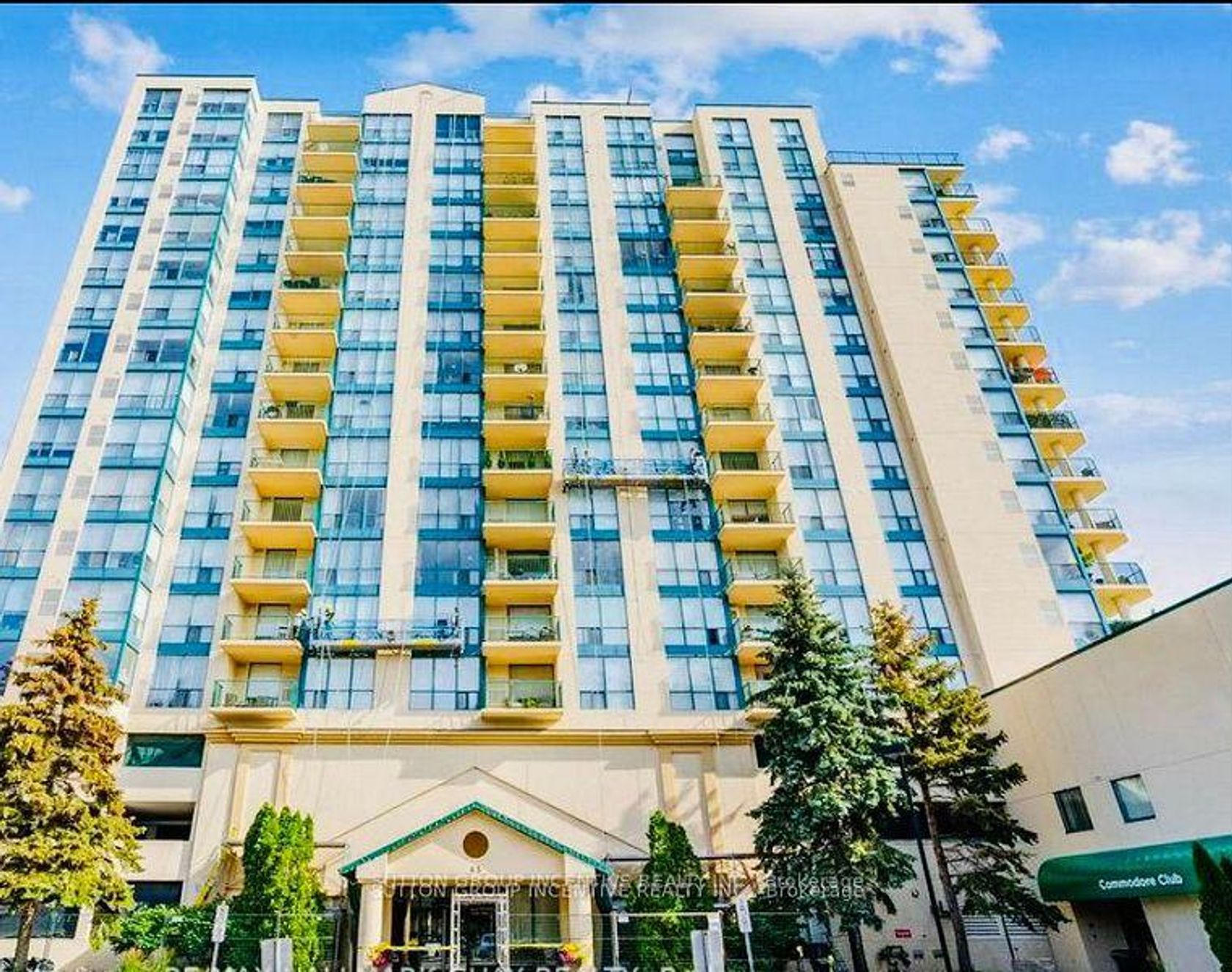 708 - 65 Ellen Street, City Centre, Barrie photo number 2 708 - 65 Ellen Street, City Centre, Barrie photo number 2