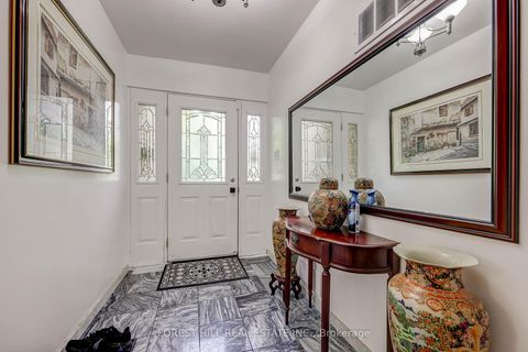 Photo 7 at 89 Portage Avenue, Pelmo Park W4, Toronto