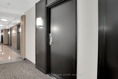 Photo 6 at 500 - 33 Sheppard Avenue E, Willowdale East, Toronto