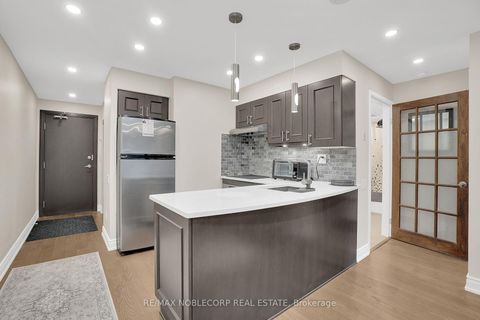 Photo 10 at 500 - 33 Sheppard Avenue E, Willowdale East, Toronto