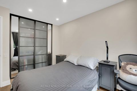 Photo 16 at 500 - 33 Sheppard Avenue E, Willowdale East, Toronto