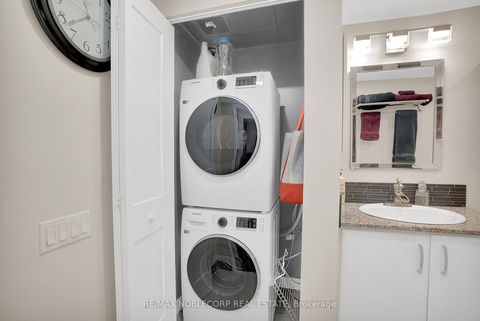Photo 19 at 500 - 33 Sheppard Avenue E, Willowdale East, Toronto