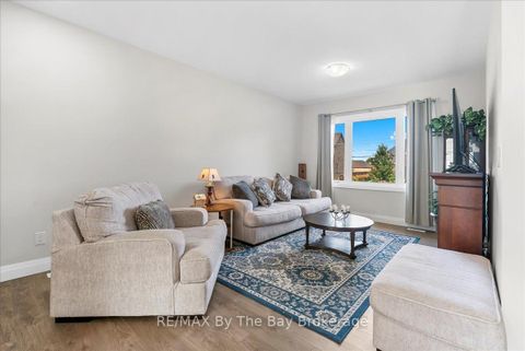 Photo 5 at 146 Mary Street, Creemore, Clearview