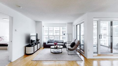 Photo 6 at 1609 - 909 Bay Street, Bay Street Corridor, Toronto