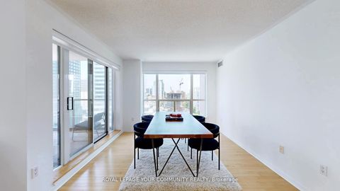 Photo 14 at 1609 - 909 Bay Street, Bay Street Corridor, Toronto