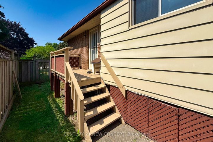 Photo 37 at 3028 Eva Drive, Roseland, Burlington